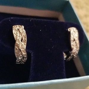 Ear rings